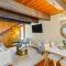Seal Beach Bliss - C - سيل بيتش