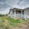 Pet-Friendly Texas Retreat with Deck and Gas Grill!