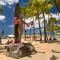 Stylish Waikiki Gem with Ocean View and Free Parking! - هونولولو