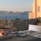 Red Cliff Santorini Villa - Volcano View & Jacuzzi - أكروتيري