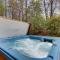 Blue Ridge Cozy Cabin in the Woods with Hot Tub! - Blue Ridge