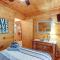 Blue Ridge Cozy Cabin in the Woods with Hot Tub! - 蓝岭