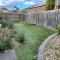 Everything within walking distance - 3 bed rooms entire house - Tarneit