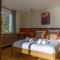 SEVRIER-Unique Villa Chante au Vent, piscine et Vue Lac 8pers, LLA Selections by Location lac Annecy - 塞夫里耶