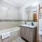 Apartment Julio Pomar, swimming pool