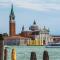 1 Bedroom Amazing Apartment In Venezia