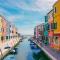 1 Bedroom Amazing Apartment In Venezia