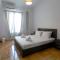 Modern 2BD apt in Athens , 3-min metro - Athens
