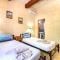 Ta Guljetta Villa Sleeps 8 with Pool