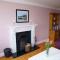 Dingle Courtyard Cottages - 3 Bed NO 12 by Trident Holiday Homes - 丁格尔