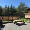 Wild Pines Cabins - Surrey