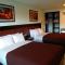 Hotel & Suites PF