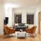 Spacious & Unique Flat in Hoxton - 2 bed - London