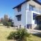 Big house with a huge garden and barbecue area! - 弗洛伊塔