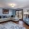 Lakeside Landing Suite - Hollister
