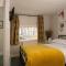 The Sun Hotel