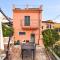 Nice Home In Borgo Doneglia With Kitchenette