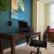 Days Inn & Suites by Wyndham Caldwell