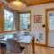 Leavenworth Cabin with Private Hot Tub!