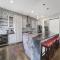 City Views - Walking Distance to Panthers Stadium - Charlotte