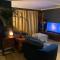 Cheerful 3-bed detached home - Ноттингем