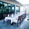Lakeshore Suites, Banani