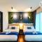 Almas Suites by RR JBcity