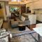 Vista Unit + Bamboo House Close to the City & Airport & Train station and Brighton Le Sands Beach