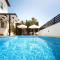 Villa Anais