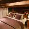 The Barn - Aurora Hoeve - loft met jacuzzi - Oldekerk