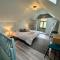 Cosy little house