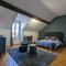 Logis Hotel La Tourelle du Beffroi - 波旁朗西