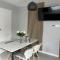 Lux Apart - Apartamenty z jacuzzi i sauną nad Wisłą - 乌斯特龙