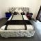 Spacious 3 Bedroom Entire Apartment Self Check in
