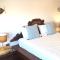 Charming apartment & parking by ANTHEA HOMES