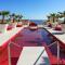 Seaview apartment in the Wave Ref 02