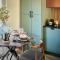 Midcentury Couples Designer Loft - Casa Tuya