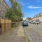 Cheerful Stays: Spacious Flat in Vibrant Leith - إدنبرة