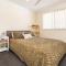 21 Cedar Grove