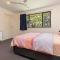 21 Cedar Grove