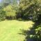 Peaceful Home in Guildford Surrey UK -Free Parking, Garden, River & Waterfall - Bramley