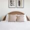 Elmhurst 1br w lounge pool gym nr Metra CHI-861 - Elmhurst