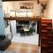 SQUARE 16 Apartman - Absolutely Central Location with Self Check In - Сомбатгей