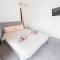 Alexis Apartments - Lovely 2-bedroom with swimming pool