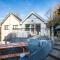 Rock Cottage - 3 Bedroom Holiday Home - Fishguard