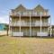 Emerald Isle Vacation Home Walk to Beach!
