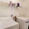 Emerald Isle Vacation Home Walk to Beach!
