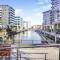 Deluxe City Apt, River Canal View& Free Parking!