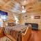 Lavish Cabin Hot Tub and Deck, Near Broken Bow Lake - Брокен-Боу