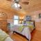 Broken Bow Cabin with Hot Tub and Fire Pit, Near Lake!